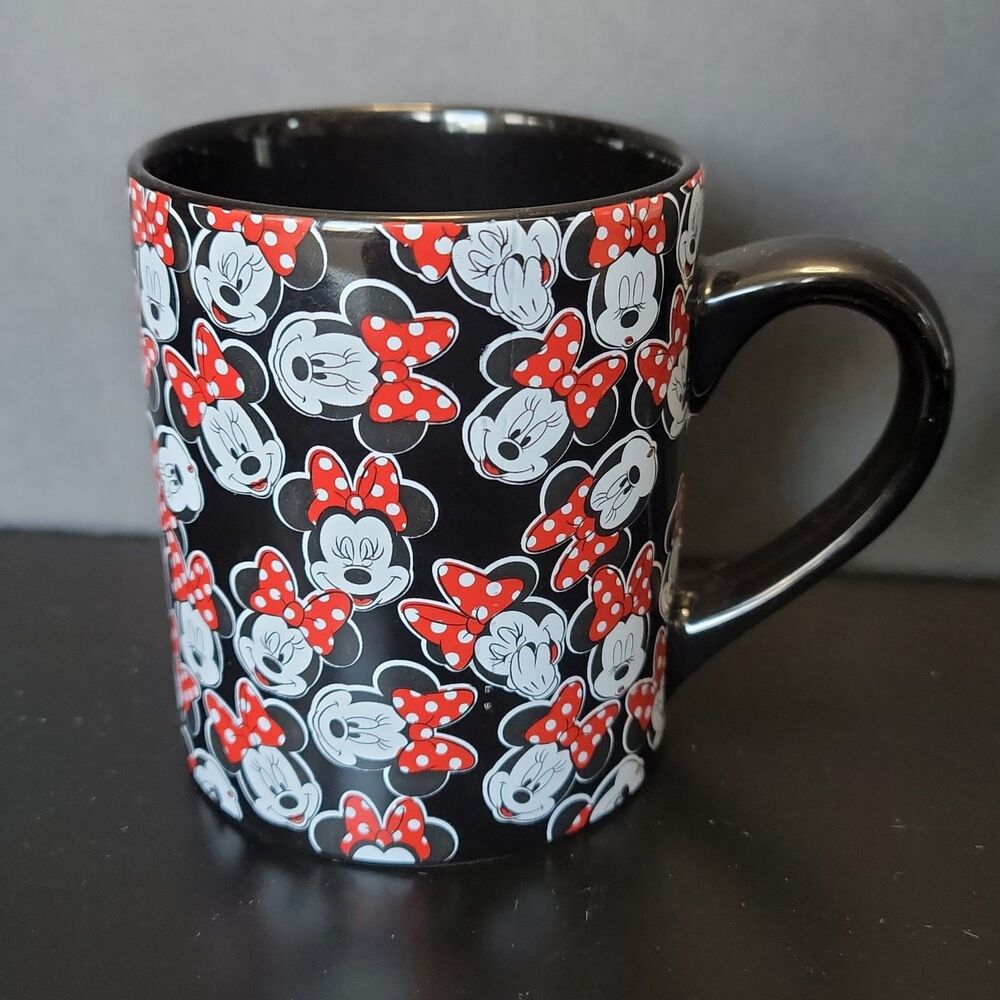 Disney Minnie Mouse Ceramic Coffee Mug 14oz Black Red White Bow All Over Print